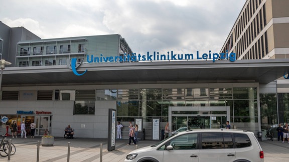 Eingang Uniklinikum Leipzig